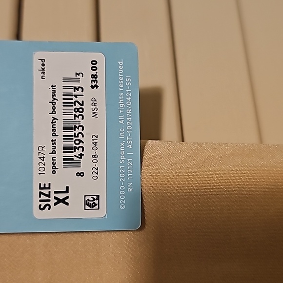 NWT Assets By Spanx Shaping Open-Bust Panty Bodysuit Naked Color Size XL - Picture 8 of 9